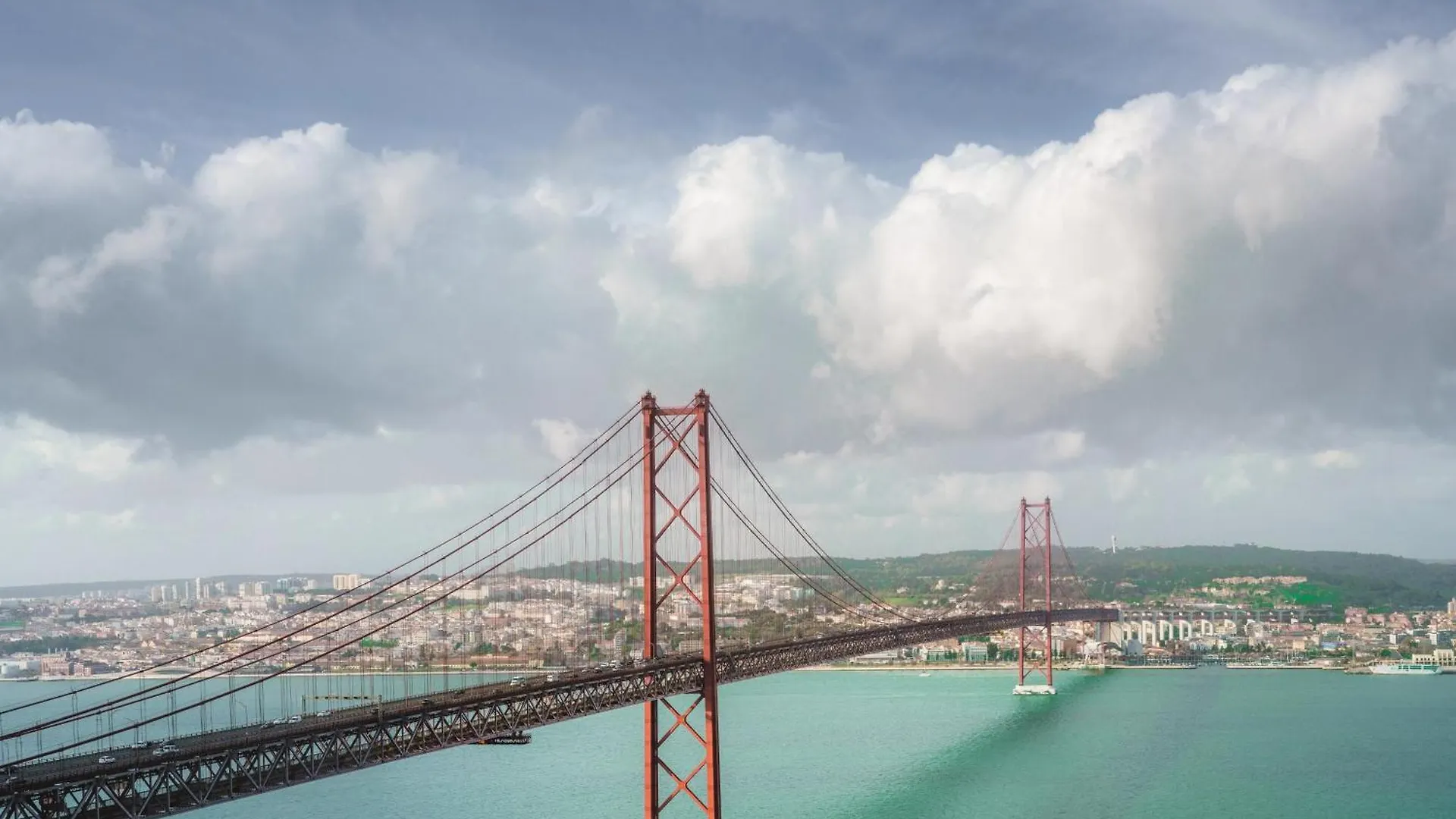 Appartamento B2 Beautiful Sunny Loft Bairro Alto - Bica Lisbona